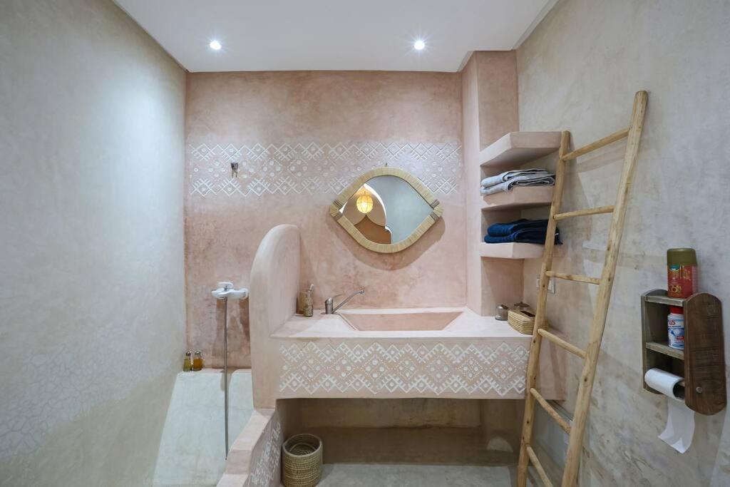 Riad El Khir En Centre Ville Rooftop Et Bassin Marrakesh Eksteriør bilde